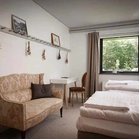 Jaegerhuset Pa Christianssaede * Maribo